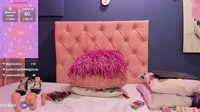 Snapshot of Michelle_busty chatting on January 2025 02:27:01 AM Michelle busty online show from January 2025 02:27:01 AM