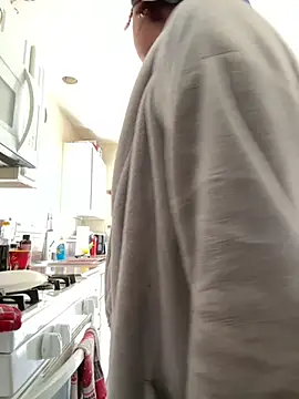 Snapshot of Jayhoney25 chatting on March 2025 10:32:02 PM Jayhoney25 online show from March 2025 10:32:02 PM