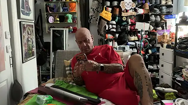 joeytatts66 online show from May 2026 04:39:02 AM
