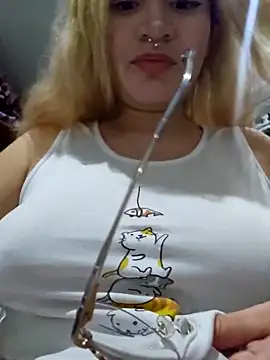 Snapshot of sadnessgyall chatting on February 2025 05:26:02 AM sadnessgyall online show from February 2025 05:26:02 AM