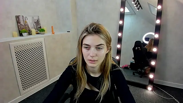 Cherry Price online show from December 2024 06:29:02 AM