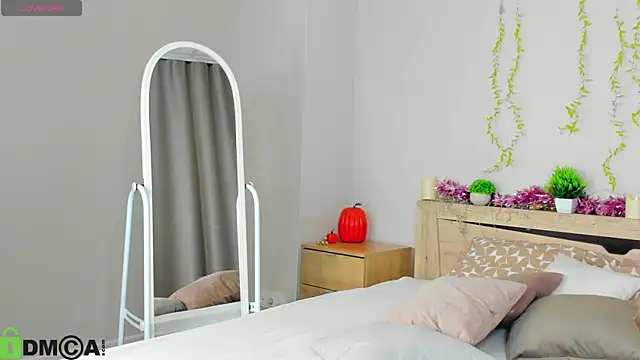 Snapshot of Cherry_Price chatting on March 2026 12:06:01 AM Cherry Price online show from March 2026 12:06:01 AM