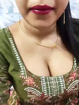 Snapshot of Sania-Love chatting on May 2026 05:27:02 AM Sania-Love online show from May 2026 05:27:02 AM