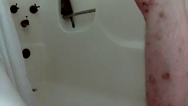 Spunwhiteboy1992 online show from March 2026 06:25:01 PM