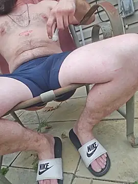 Spunwhiteboy1992 online show from June 2026 12:19:01 AM