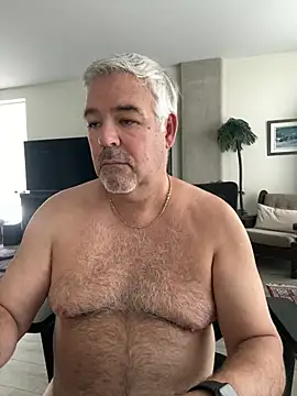 Snapshot of aarosteev2 chatting on March 2025 05:50:01 PM aarosteev2 online show from March 2025 05:50:01 PM