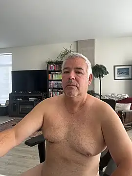 Snapshot of aarosteev2 chatting on October 2025 01:30:01 PM aarosteev2 online show from October 2025 01:30:01 PM