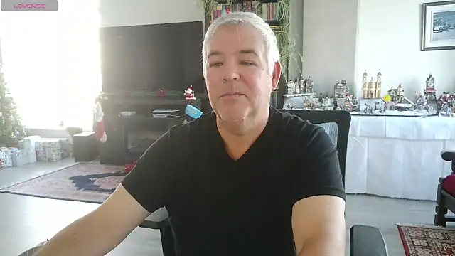 Snapshot of aarosteev2 chatting on December 2025 06:24:02 PM aarosteev2 online show from December 2025 06:24:02 PM