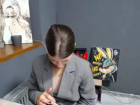 felicity gold online show from October 2025 06:22:02 AM