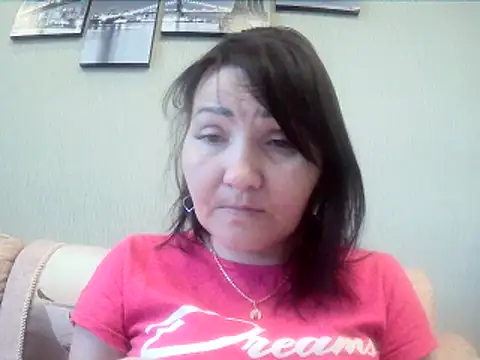ClaireSunset online show from May 2026 05:18:01 PM