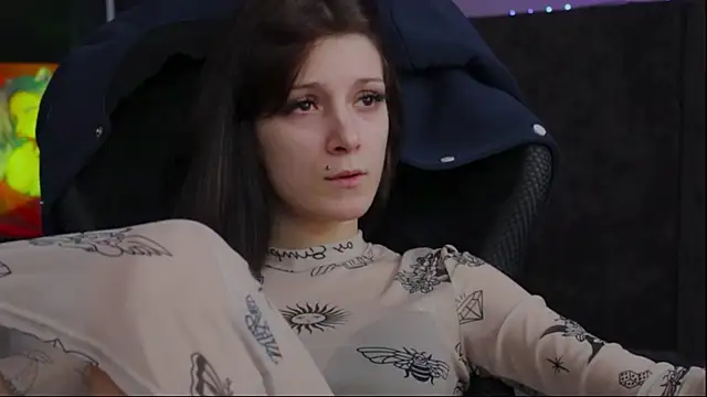 Kathleen Meow online show from December 2024 07:47:01 AM