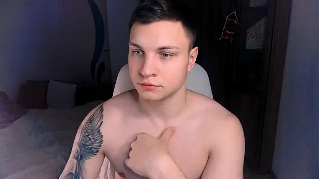 handsome guy01 online show from January 2025 12:25:01 AM