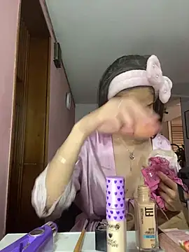 Praga Pink online show from March 2025 04:41:01 AM