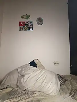 Snapshot of lianisrose chatting on December 2024 08:11:01 PM lianisrose online show from December 2024 08:11:01 PM