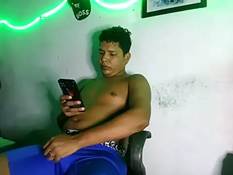 628-andrew online show from November 2025 08:33:02 PM