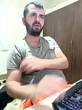 Snapshot of cshn001 chatting on December 2024 11:57:01 PM cshn001 online show from December 2024 11:57:01 PM