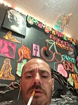 Snapshot of kjs_daddy123 chatting on July 2026 05:47:02 AM kjs daddy123 online show from July 2026 05:47:02 AM