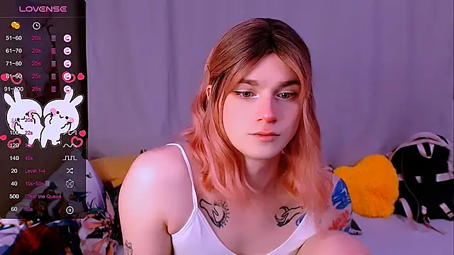 Alice Hells online show from November 2025 01:22:01 PM