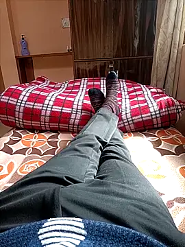 RRahullove69 online show from February 2026 08:07:02 AM