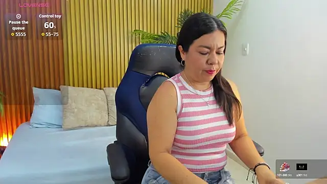 Snapshot of nahia_13 chatting on October 2025 11:54:01 AM nahia 13 online show from October 2025 11:54:01 AM