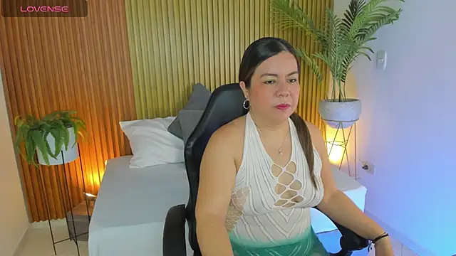 Snapshot of nahia_13 chatting on July 2026 12:18:02 PM nahia 13 online show from July 2026 12:18:02 PM