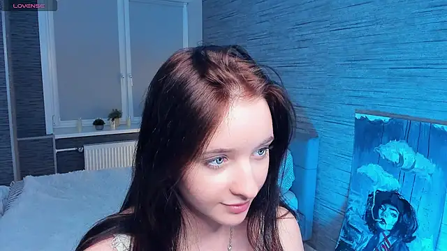 MerylHedley online show from December 2024 04:32:02 PM