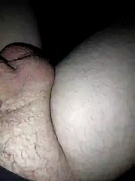 Snapshot of vasin12788bv chatting on December 2024 09:23:02 PM vasin12788bv online show from December 2024 09:23:02 PM