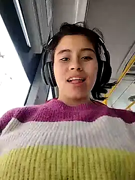 Alexandra 65 online show from October 2025 02:50:01 PM