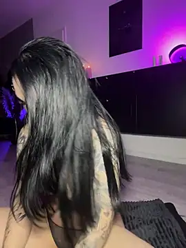 Snapshot of PalinaPr chatting on November 2025 04:20:02 PM PalinaPr online show from November 2025 04:20:02 PM