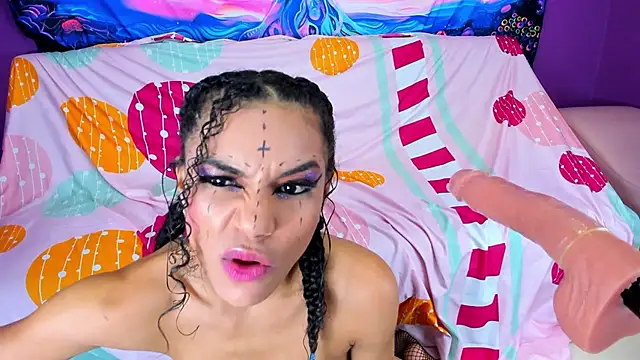 AnnemiekNicole online show from February 2025 08:47:02 PM