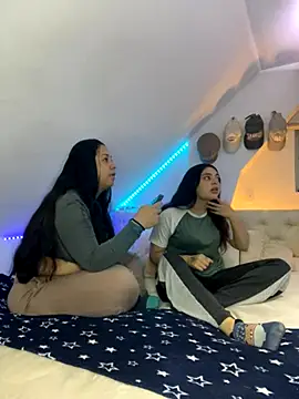 Snapshot of Scarlett_Jazmin chatting on October 2025 06:44:01 AM Scarlett Jazmin online show from October 2025 06:44:01 AM