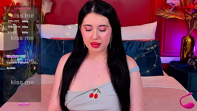 Mayzzie online show from May 2026 07:11:01 PM
