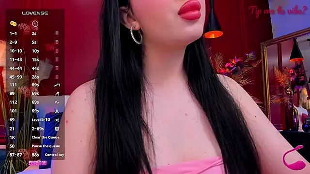 Mayzzie online show from May 2026 07:52:01 PM