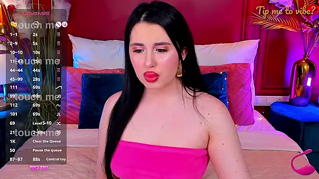 Mayzzie online show from May 2026 07:20:01 PM