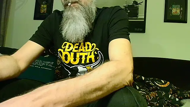 Snapshot of Kingsscepter chatting on January 2026 05:49:02 PM Kingsscepter online show from January 2026 05:49:02 PM