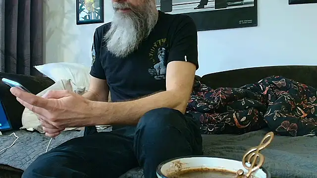 Snapshot of Kingsscepter chatting on February 2026 04:23:01 PM Kingsscepter online show from February 2026 04:23:01 PM