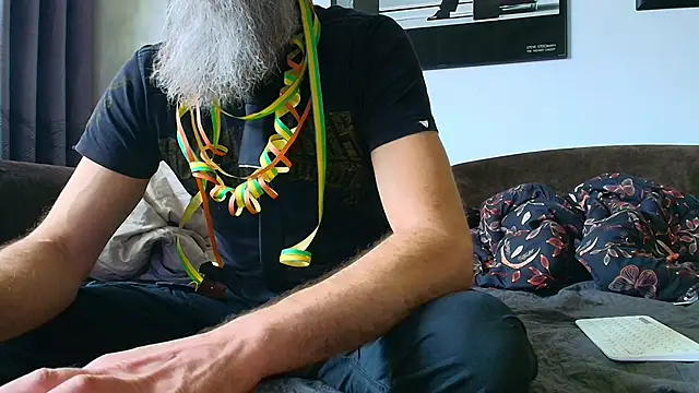 Snapshot of Kingsscepter chatting on February 2026 11:38:02 AM Kingsscepter online show from February 2026 11:38:02 AM