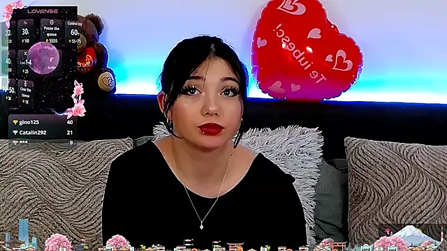 Snapshot of AveryWillow chatting on February 2025 06:04:02 PM AveryWillow online show from February 2025 06:04:02 PM