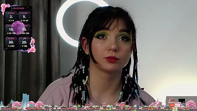 AveryWillow online show from March 2025 05:56:01 PM