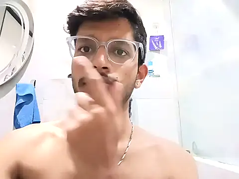 skinnyyyyyyyyy online show from January 2025 02:59:01 AM