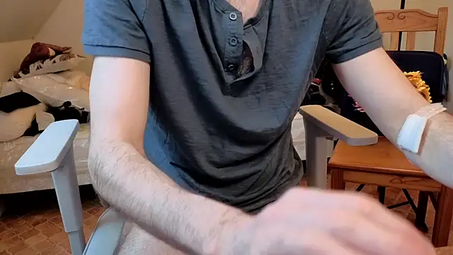 Snapshot of SteveStiffbone chatting on April 2026 02:15:02 PM SteveStiffbone online show from April 2026 02:15:02 PM