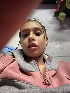 Snapshot of Bonnie_willliams19 chatting on December 2024 01:39:01 AM Bonnie willliams19 online show from December 2024 01:39:01 AM