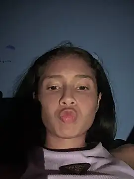 Snapshot of Bonnie_willliams19 chatting on December 2024 09:02:02 AM Bonnie willliams19 online show from December 2024 09:02:02 AM