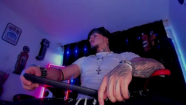 the beast master  online show from November 2025 10:19:01 PM