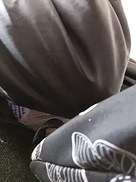 Hanna Kinsley online show from October 2025 05:32:02 PM