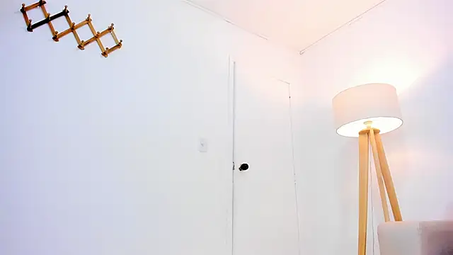 Snapshot of naomiii__ chatting on January 2025 01:10:01 AM naomiii online show from January 2025 01:10:01 AM