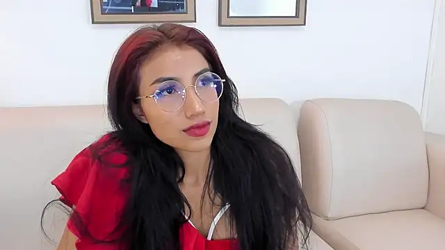 Snapshot of naomiii__ chatting on January 2025 01:16:01 AM naomiii online show from January 2025 01:16:01 AM