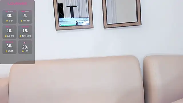 Snapshot of naomiii__ chatting on February 2025 01:20:02 AM naomiii online show from February 2025 01:20:02 AM