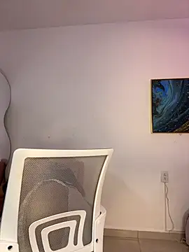 Snapshot of naomiii__ chatting on September 2025 03:29:01 AM naomiii online show from September 2025 03:29:01 AM