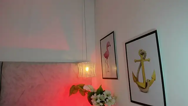 naomiii   online show from March 2026 11:37:02 AM